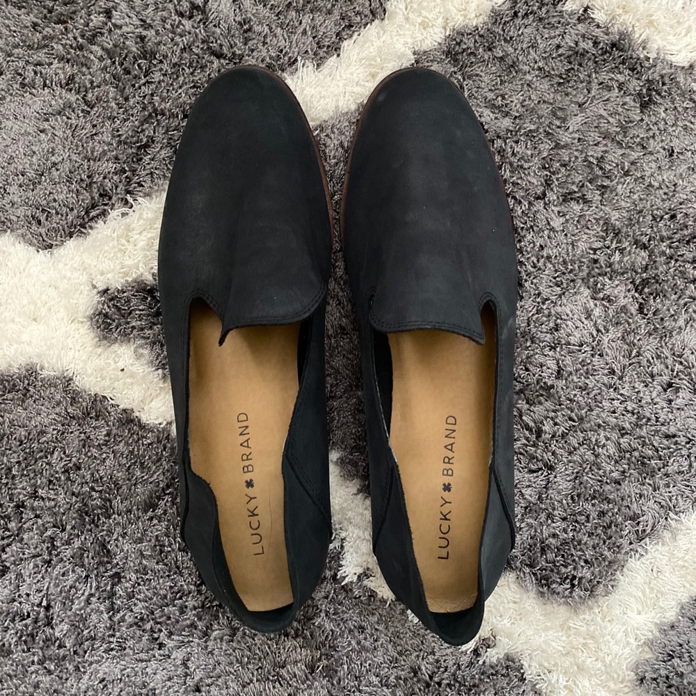 Lucky Brand Cahill Slip on flats - size 8.5